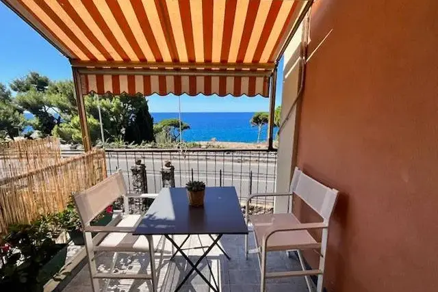 insertion image