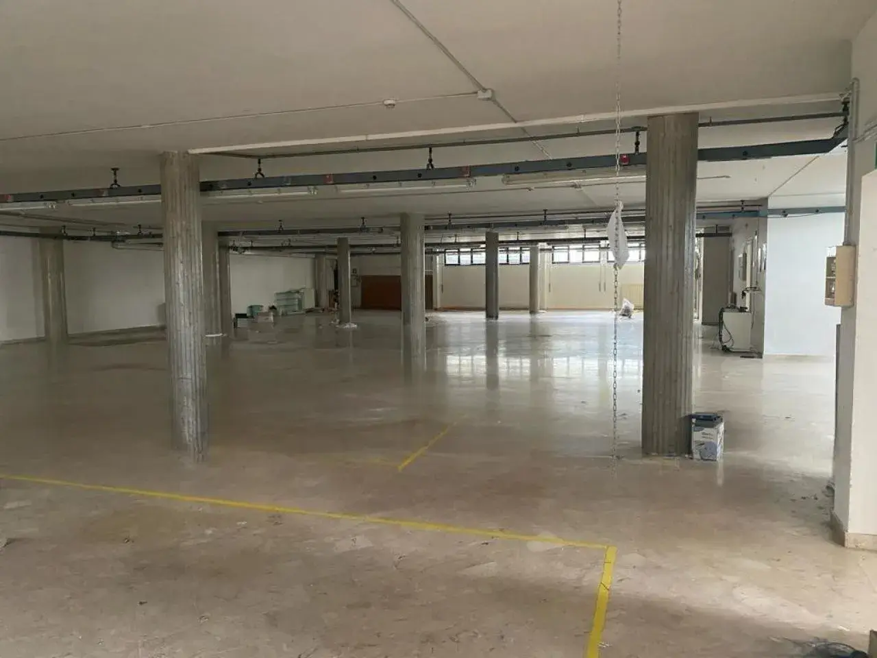 Palazzina commerciale in Via Carlo Pisacane 11, Ruffano, {3} - Foto 2