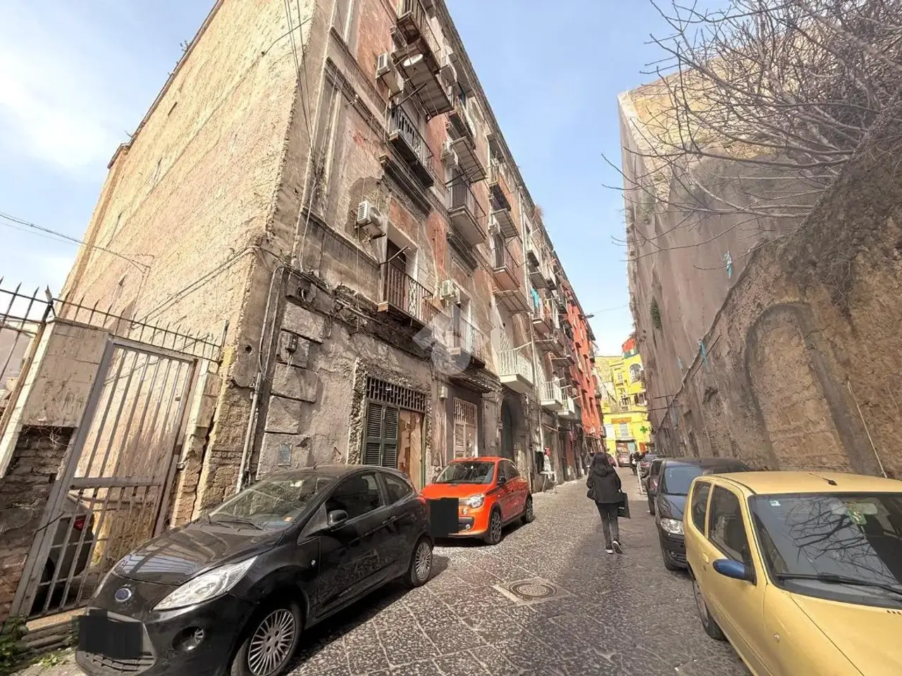 Magazzino in Via Santa Maria Antesaecula 77, Napoli, {3} - Foto 2