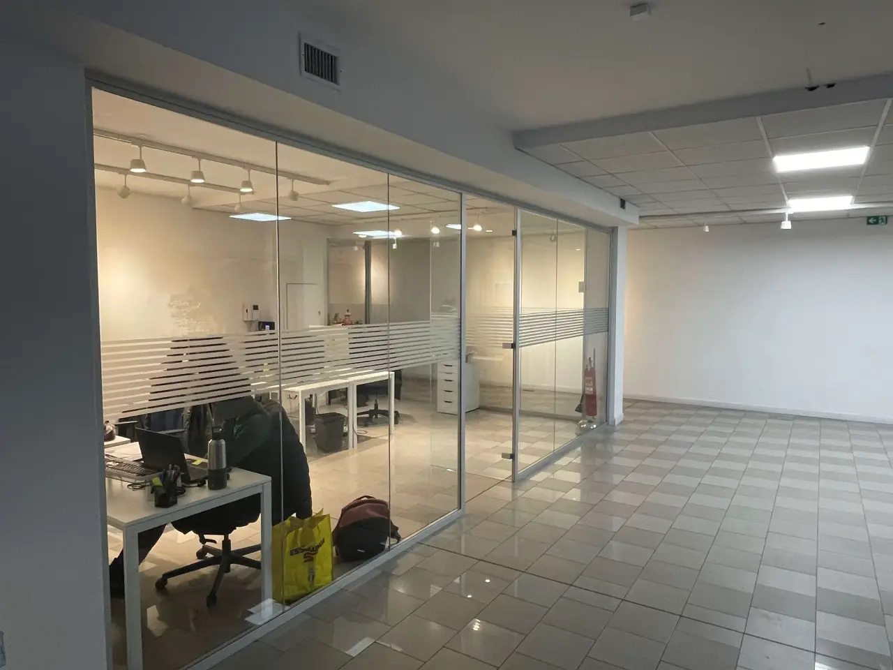 Ufficio in Adiacenze Carlo Zucchi, Modena, {3} - Foto 2