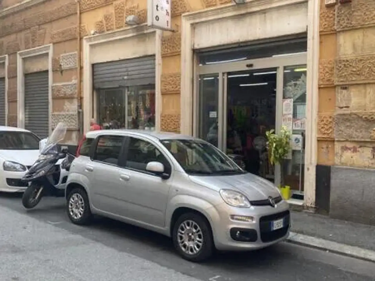 Negozio in Via Rolando, Genova, {3} - Foto 2