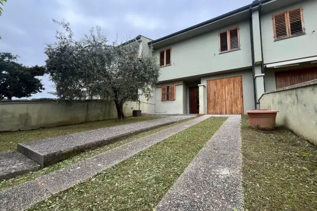 Villa a schiera, Pontedera - Foto 1