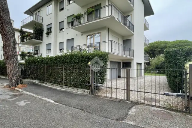 4-room flat in Via Galileo Galilei 22, Bassano del Grappa - Photo 1