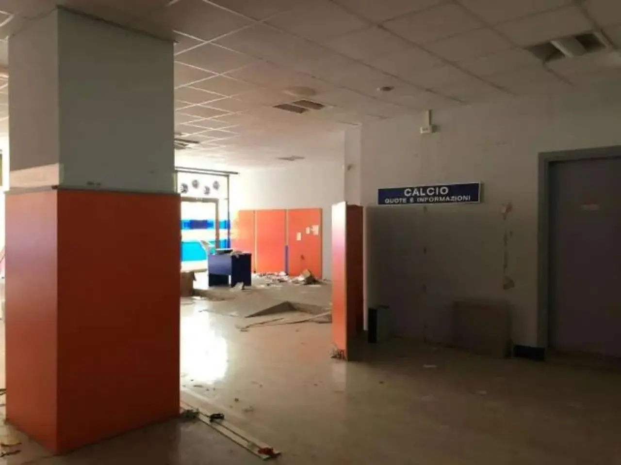Capannone in , Pordenone, {3} - Foto 2