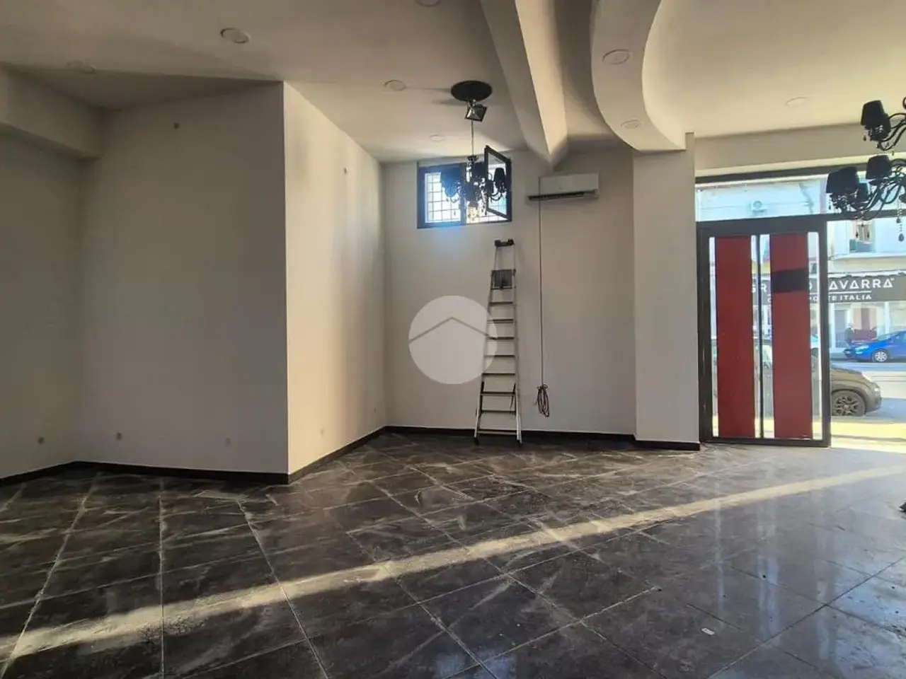 Negozio in Via della Stadera 22, Napoli, {3} - Foto 2
