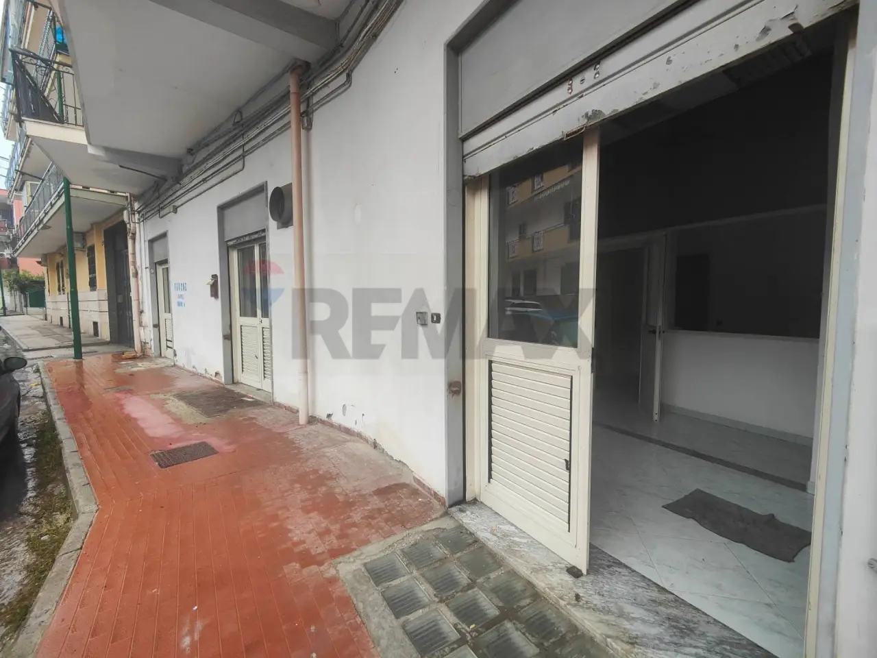 Laboratorio in Via Vincenzo Cuoco 40, Casoria, {3} - Foto 2