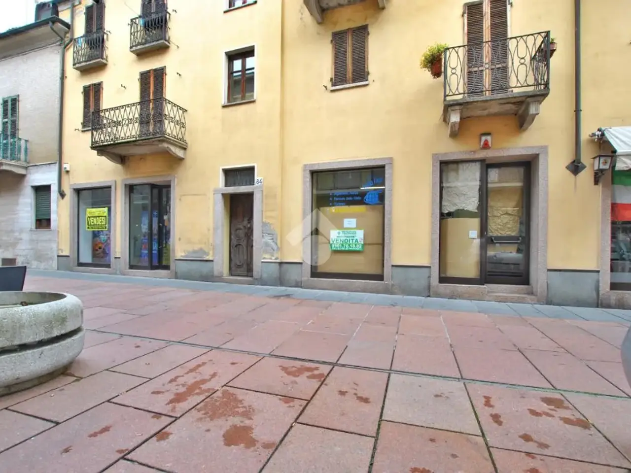 Negozio in Corso Nuova Italia 84, Santhia', {3} - Foto 1