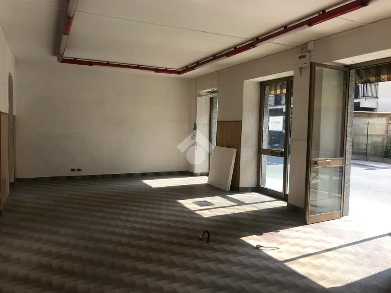 Negozio in Frazione Campore 61, Valdilana, {3} - Foto 1