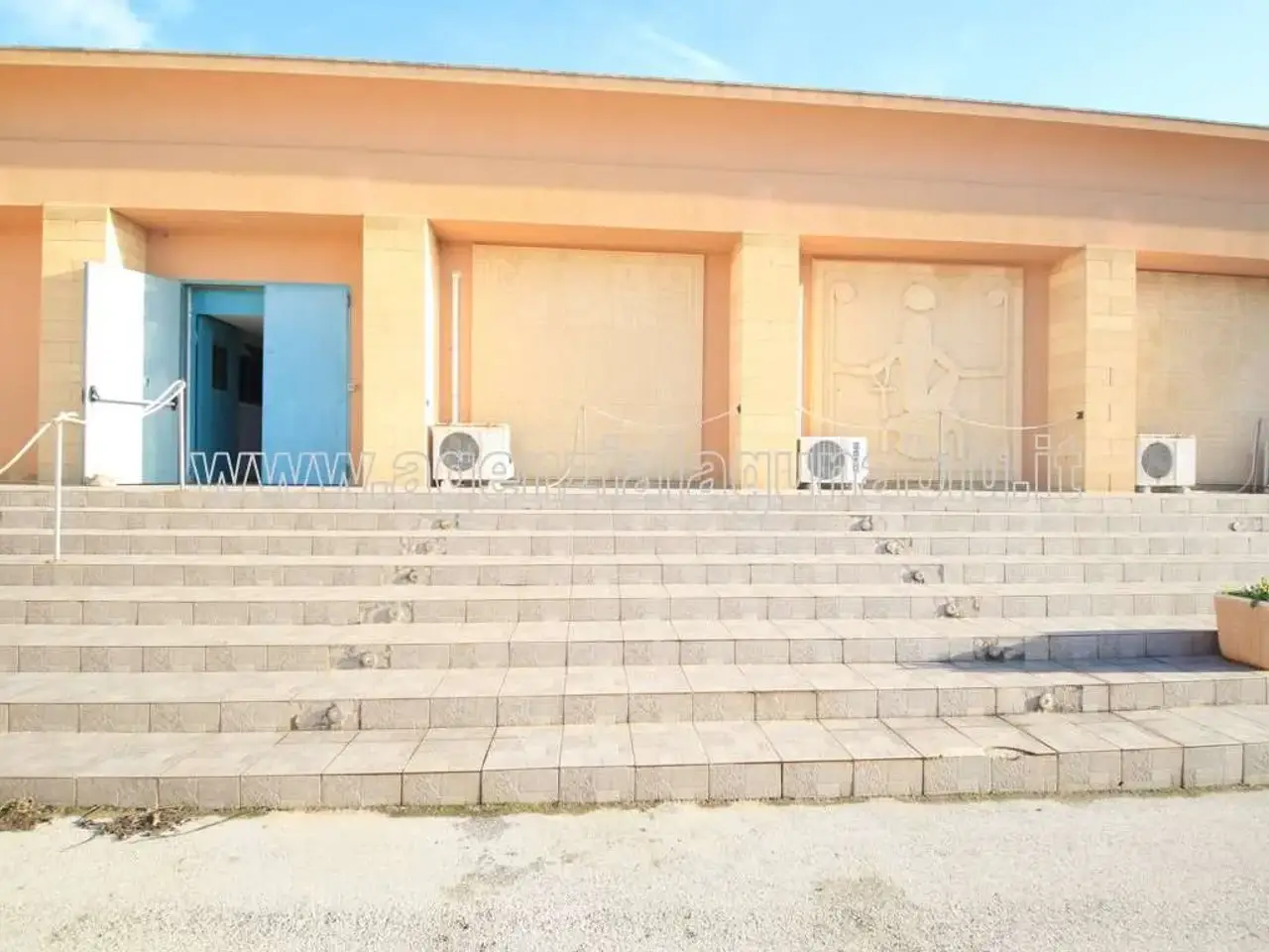 Capannone in Via Mazara, Marsala, {3} - Foto 1
