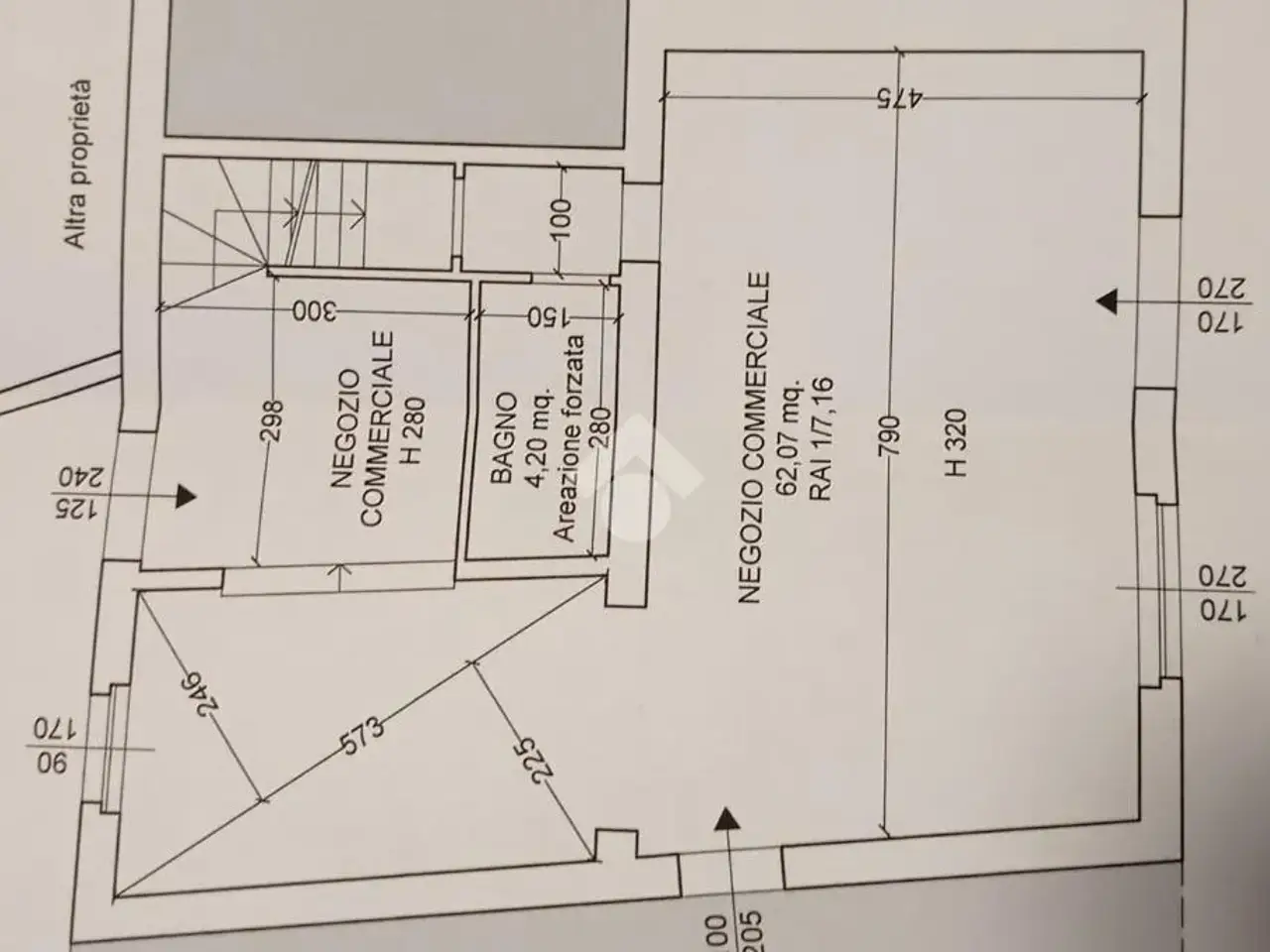 Negozio in Via Santa Valeria 38, Seregno, {3} - Planimetria 1