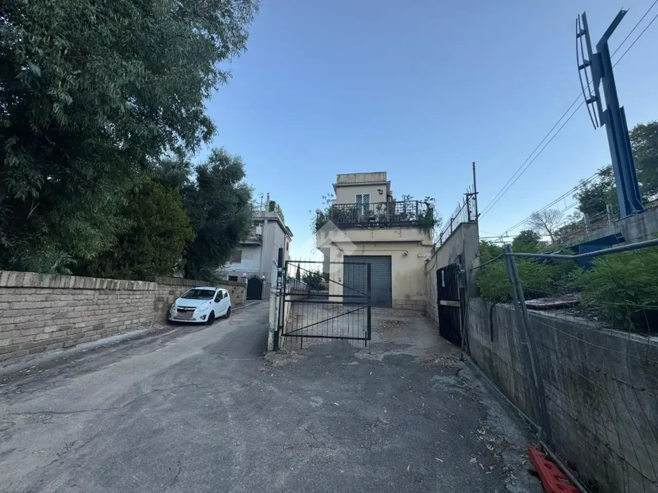 Magazzino in Via Romilia 18, Roma, {3} - Foto 1
