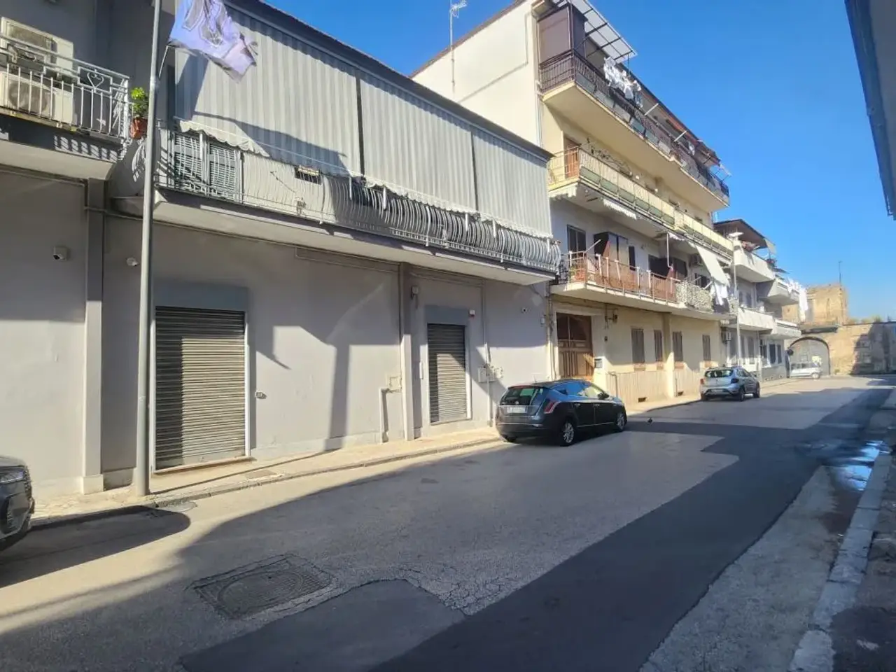 Negozio in Via Tripoli 7, Afragola, {3} - Foto 1