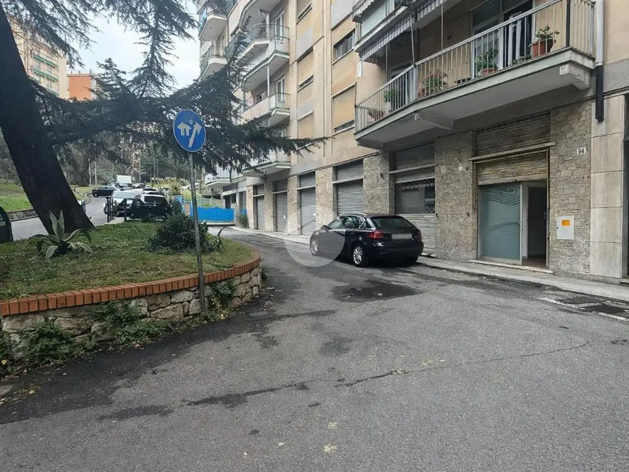 Negozio in Via Luigi Rizzo 92, Genova, {3} - Foto 1