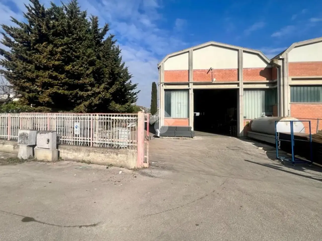 Capannone in Via Norvegia 2, Roseto Degli Abruzzi, {3} - Foto 1