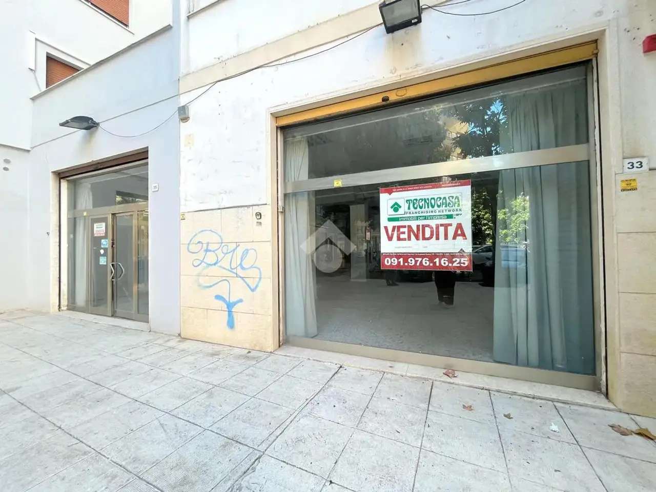 Negozio in Via Filippo di Giovanni 33, Palermo, {3} - Foto 1