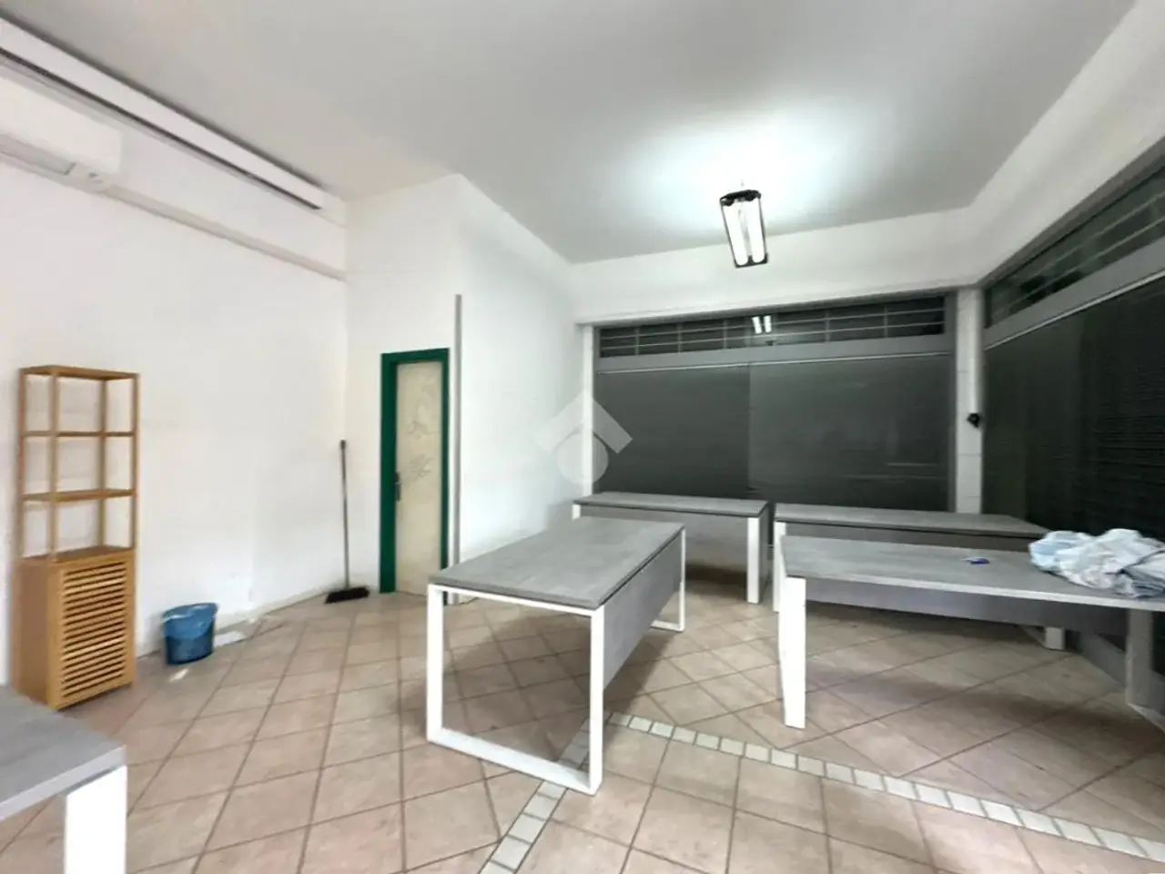 Negozio in Via Pietro Pinton 80, Padova, {3} - Foto 2