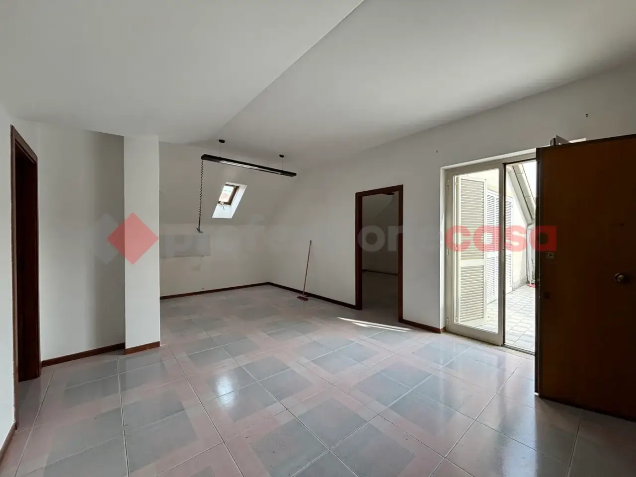 Ufficio in Corso Appio 26, Capua, {3} - Foto 2