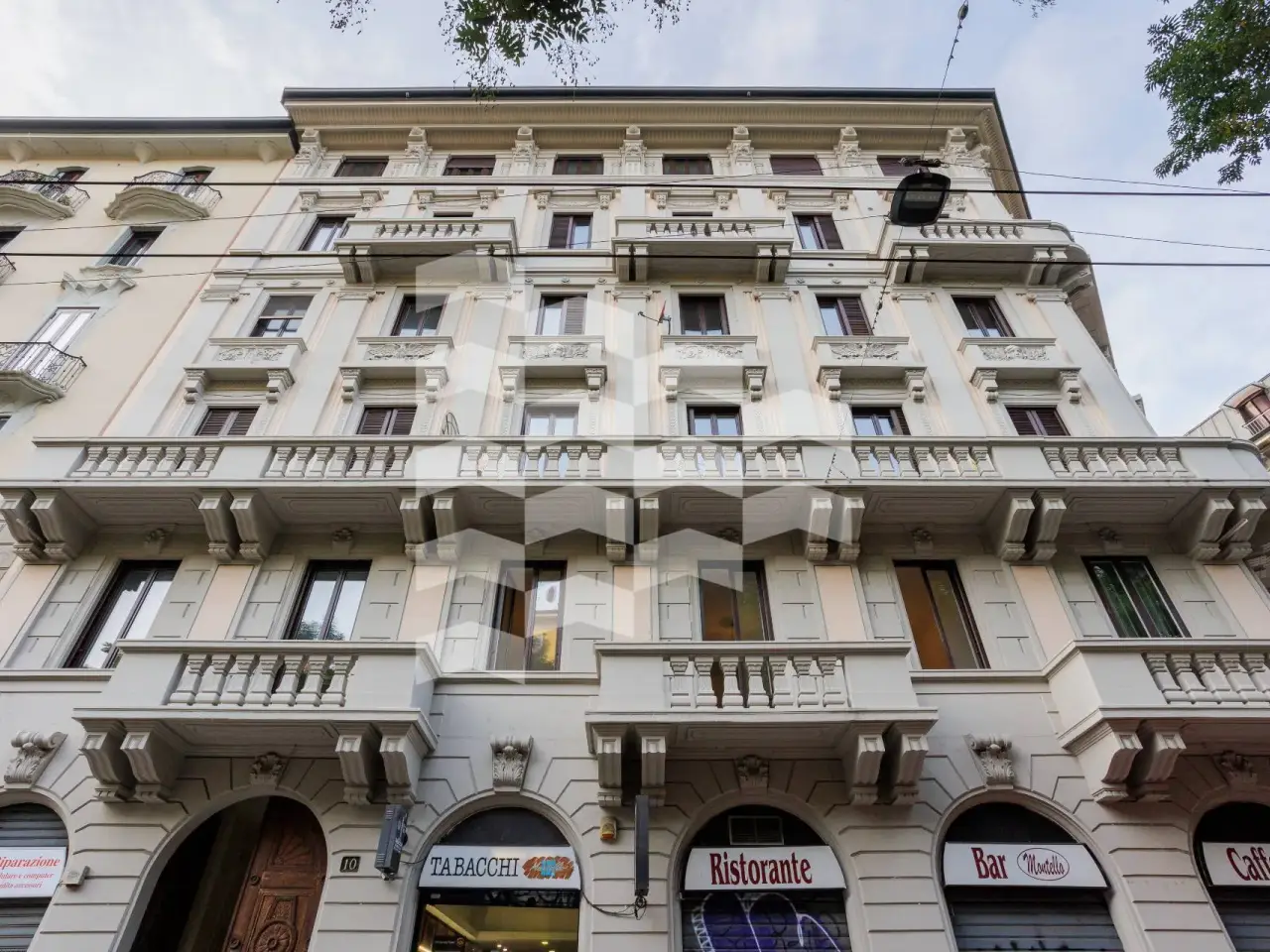 Negozio in Viale Montello 10, Milano, {3} - Foto 1