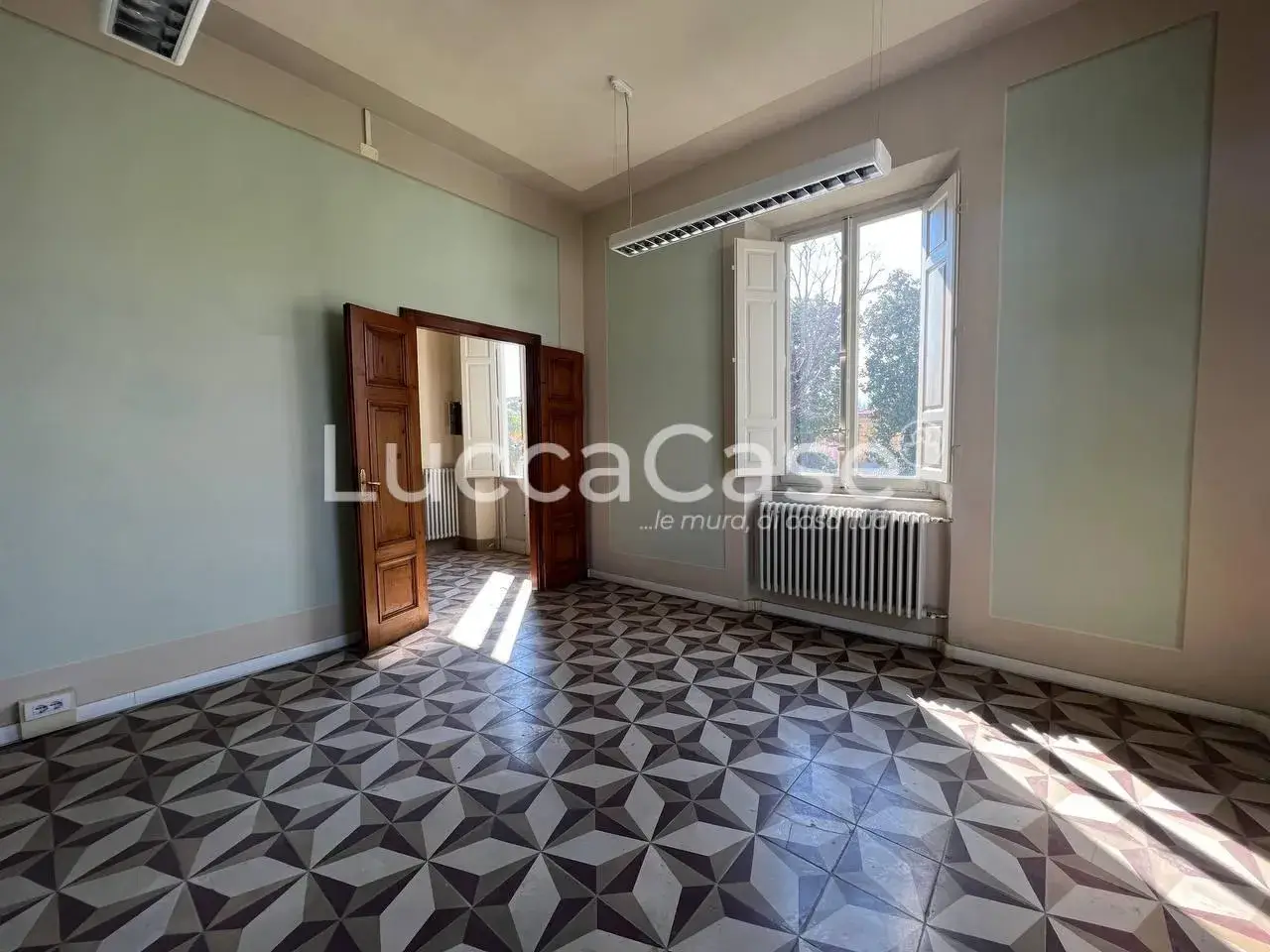 Ufficio in , Lucca, {3} - Foto 1