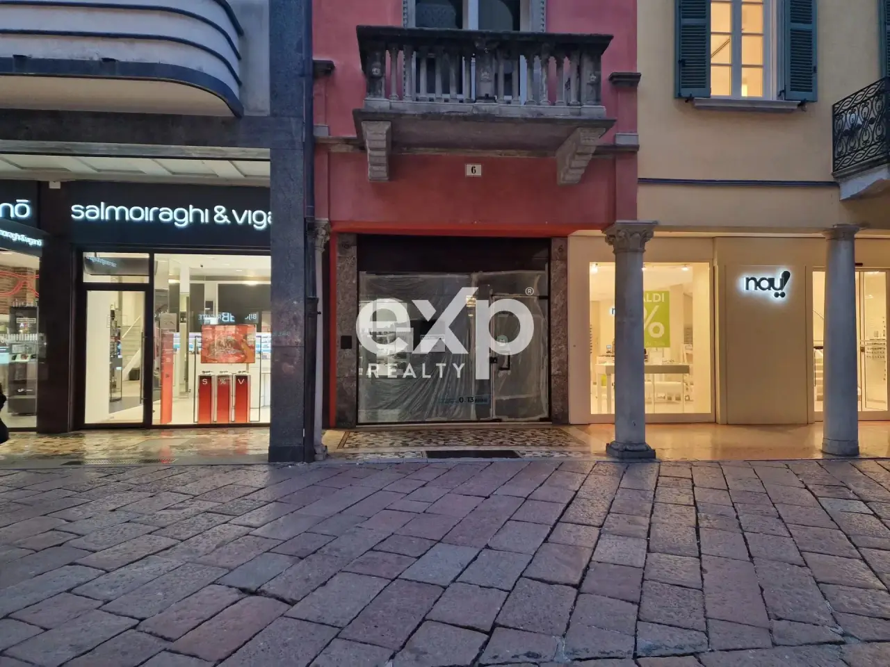 Negozio in , Varese, {3} - Foto 1