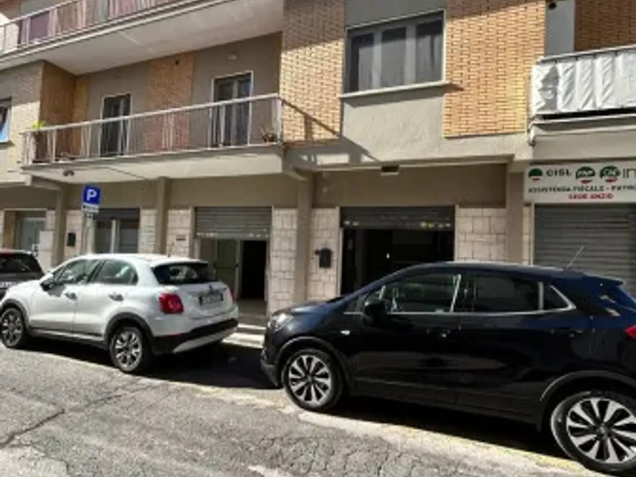 Negozio in Via Francesco Breschi 2b, Anzio, {3} - Foto 2