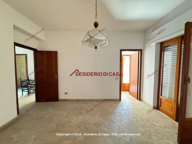 4-room flat in {3}, Corso Butera - Photo 1