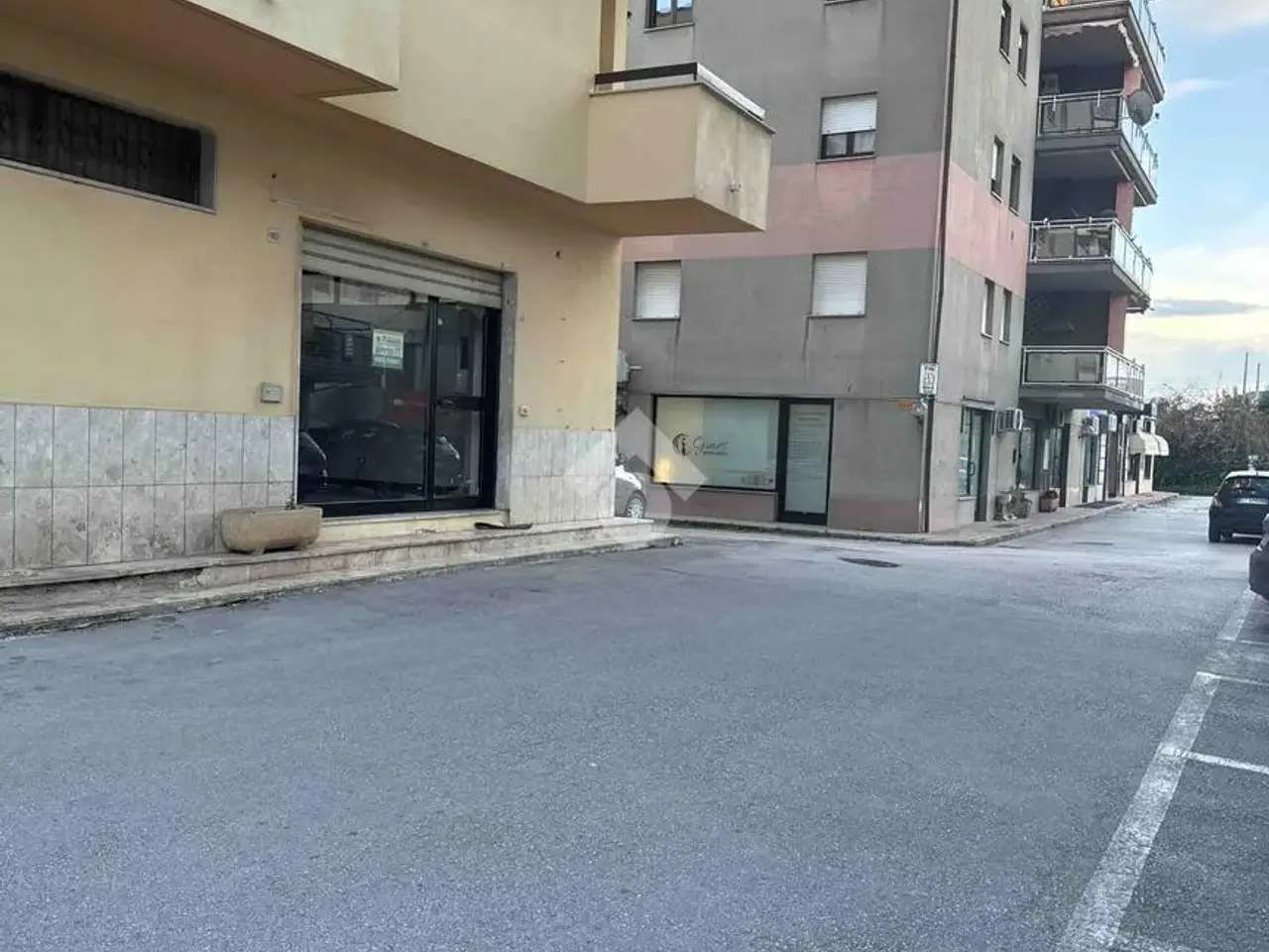 Negozio in Via Vittorio Alfieri 182, Venafro, {3} - Foto 2
