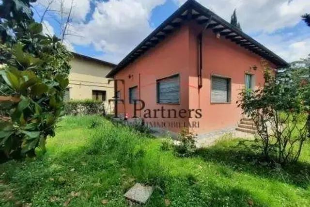 Villa in Via Pistoiese, Firenze - Foto 1