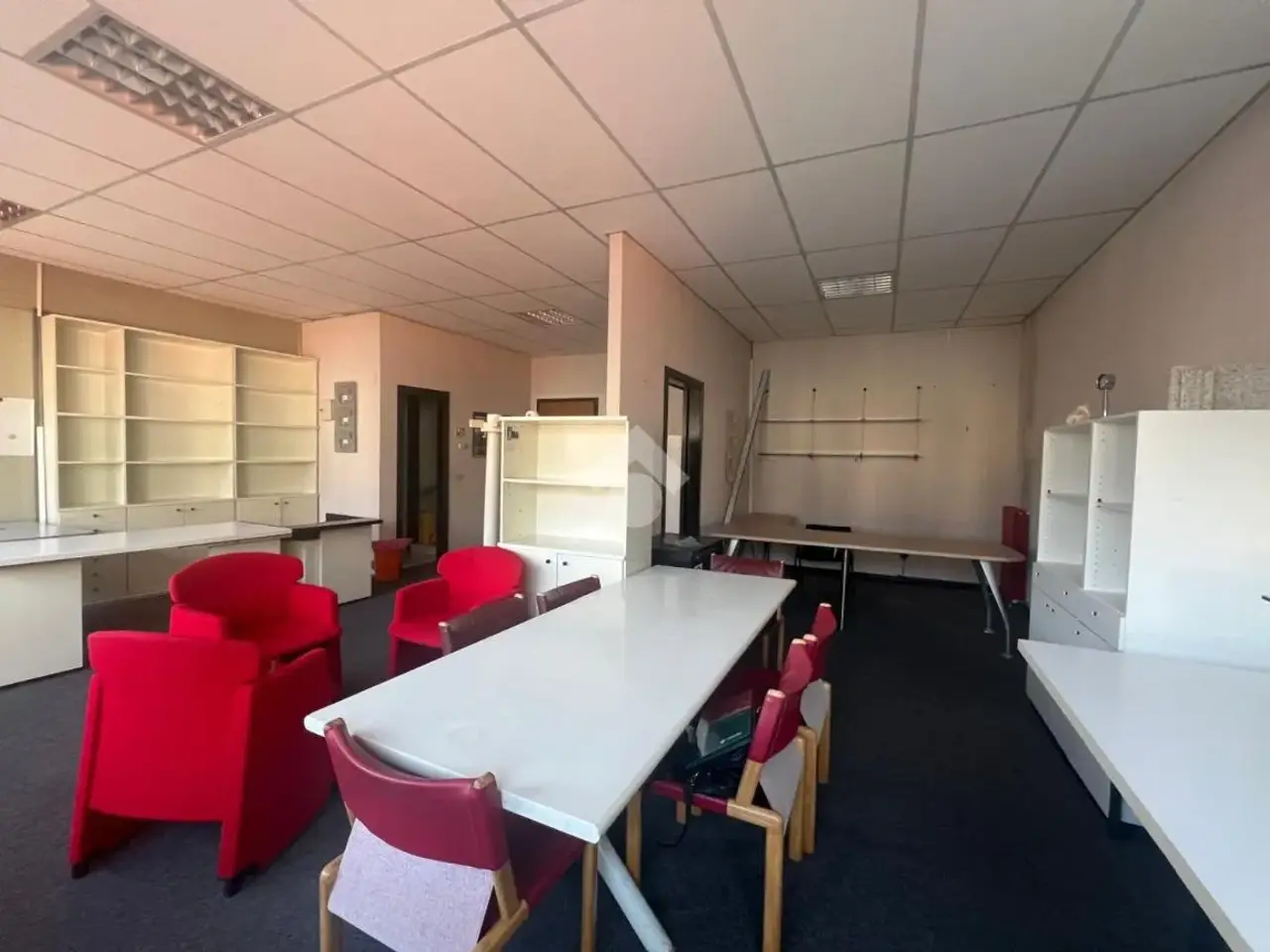 Ufficio in Largo Sindelfingen, Sondrio, {3} - Foto 2