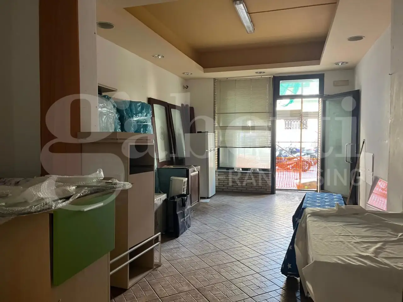 Negozio in Via Ingegnere 37, Catania, {3} - Foto 2