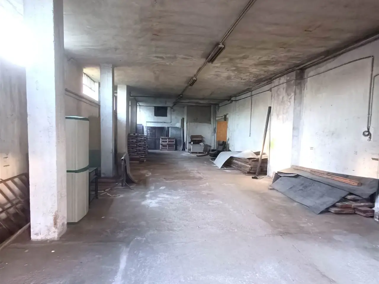 Magazzino in , Bulciago, {3} - Foto 1