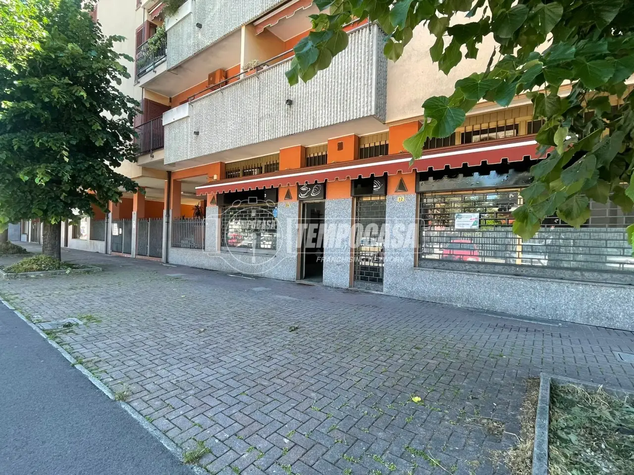 Negozio in Via Antonio Vivaldi 12, Paderno Dugnano, {3} - Foto 1