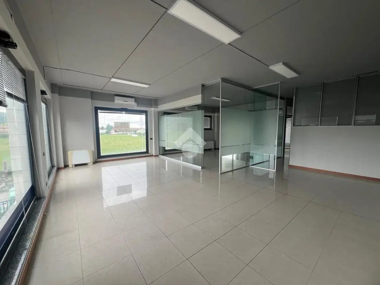 Ufficio in Via del Fabbricone, Gorlago, {3} - Foto 1