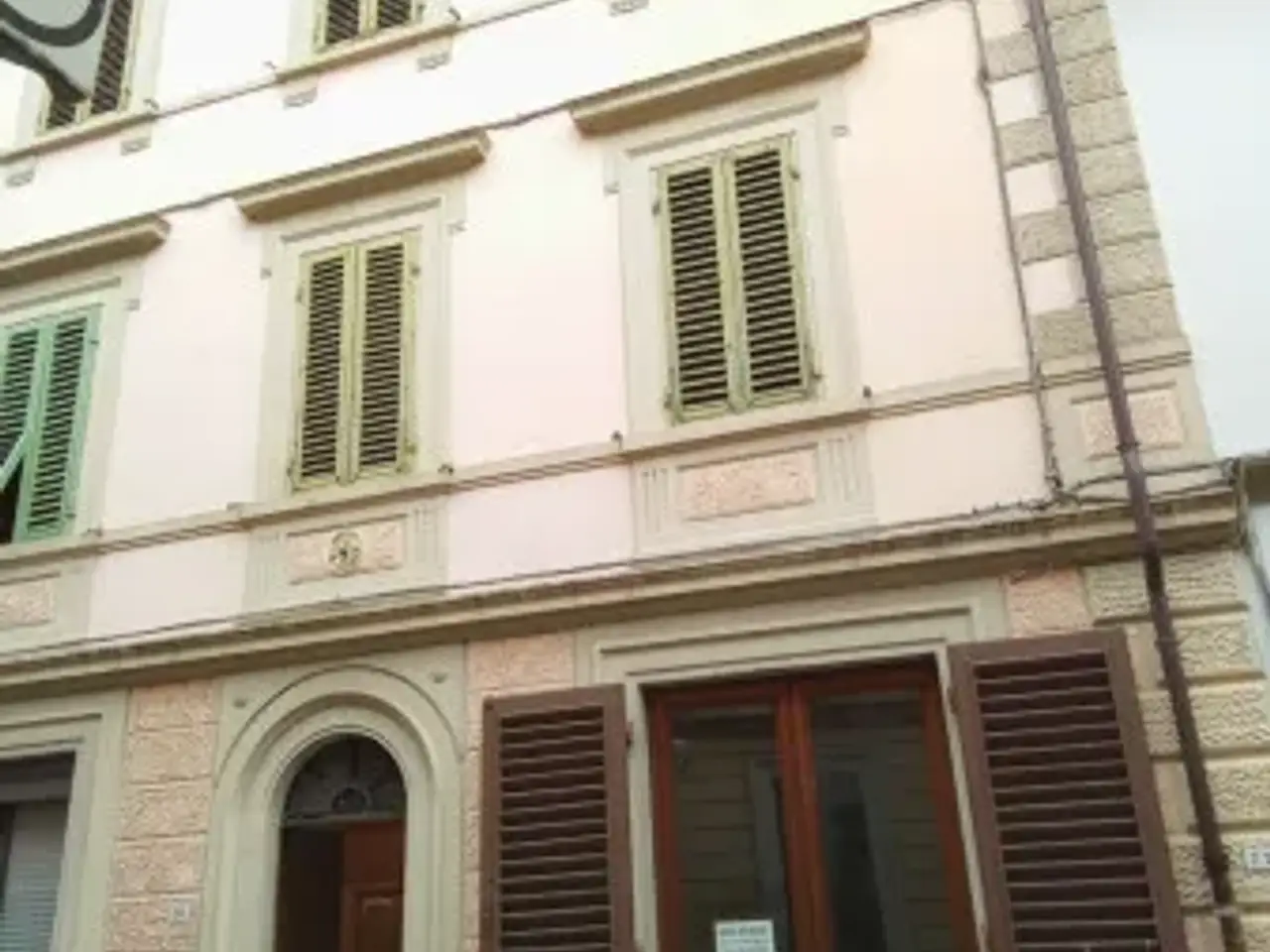 Negozio in Via Felice Cavallotti 61, Montecatini Terme, {3} - Foto 1