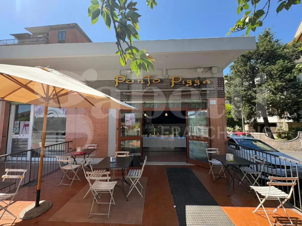 Esercizio commerciale in Via della  Casetta Mattei  343, Roma, {3} - Foto 1