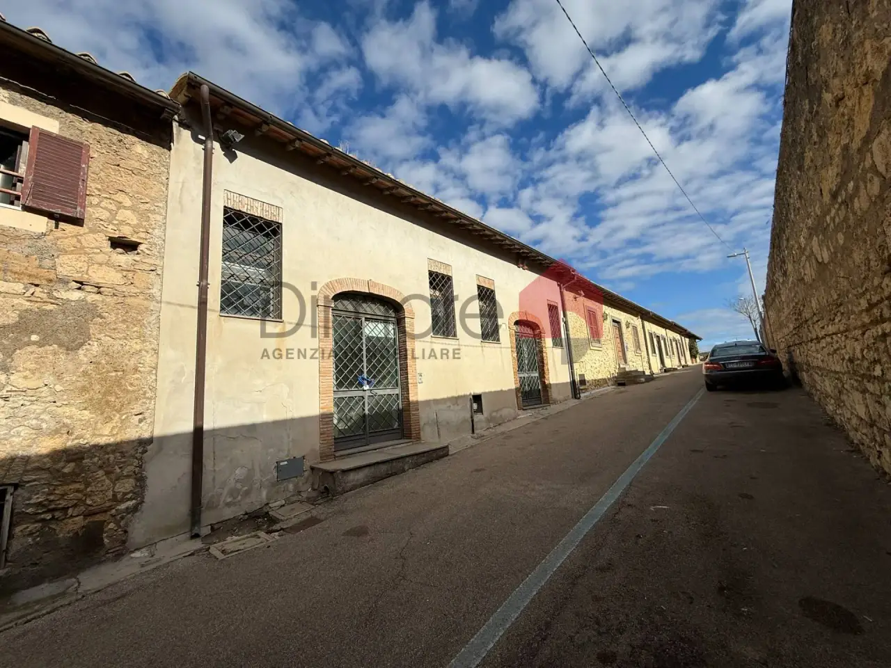 Negozio in Via dei Magazzini 3, Tarquinia, {3} - Foto 2