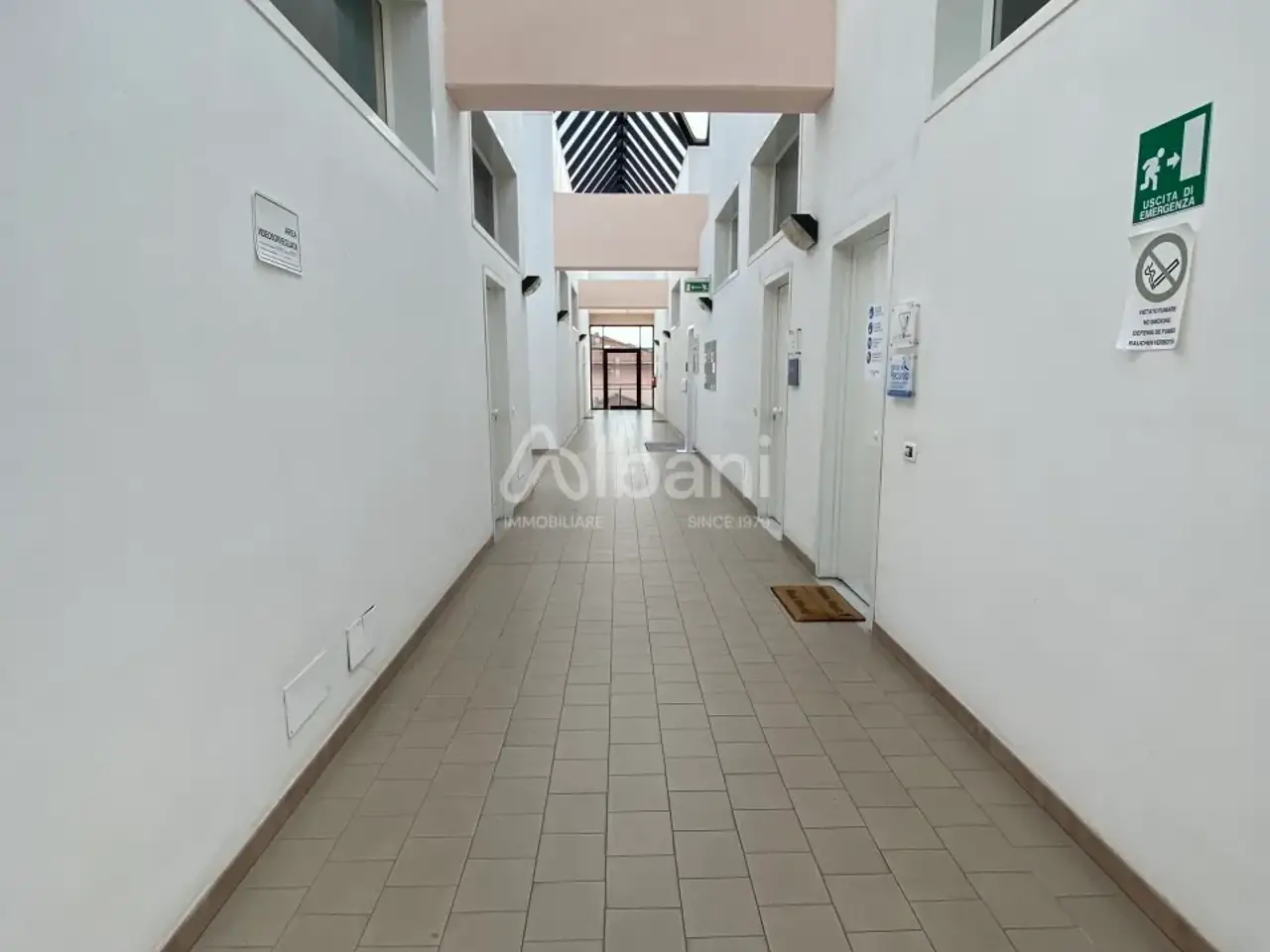 Ufficio in , Sarzana, {3} - Foto 2