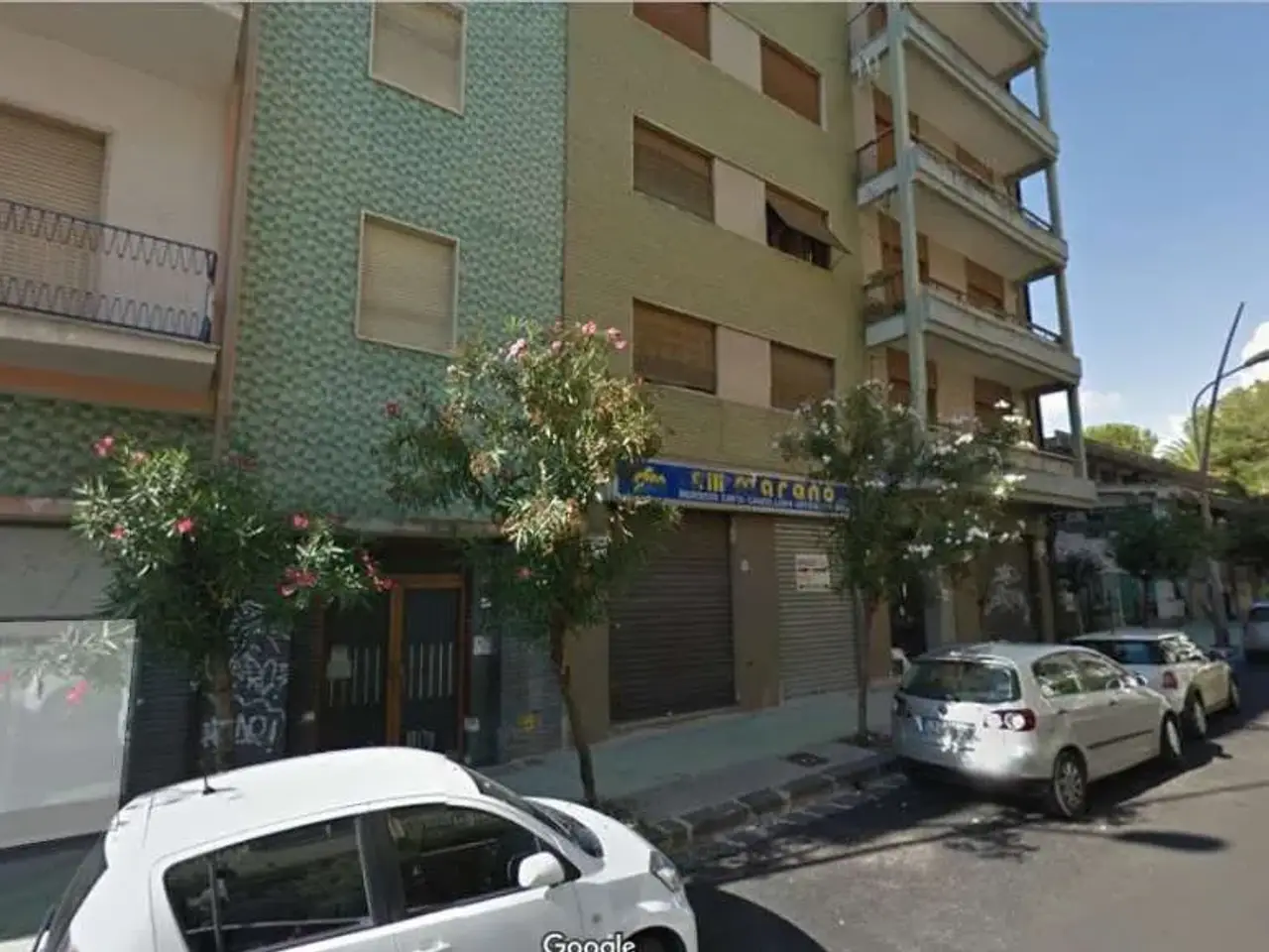 Negozio in Via Simonetta, 15, 87100, Cosenza, Cosenza, {3} - Foto 1