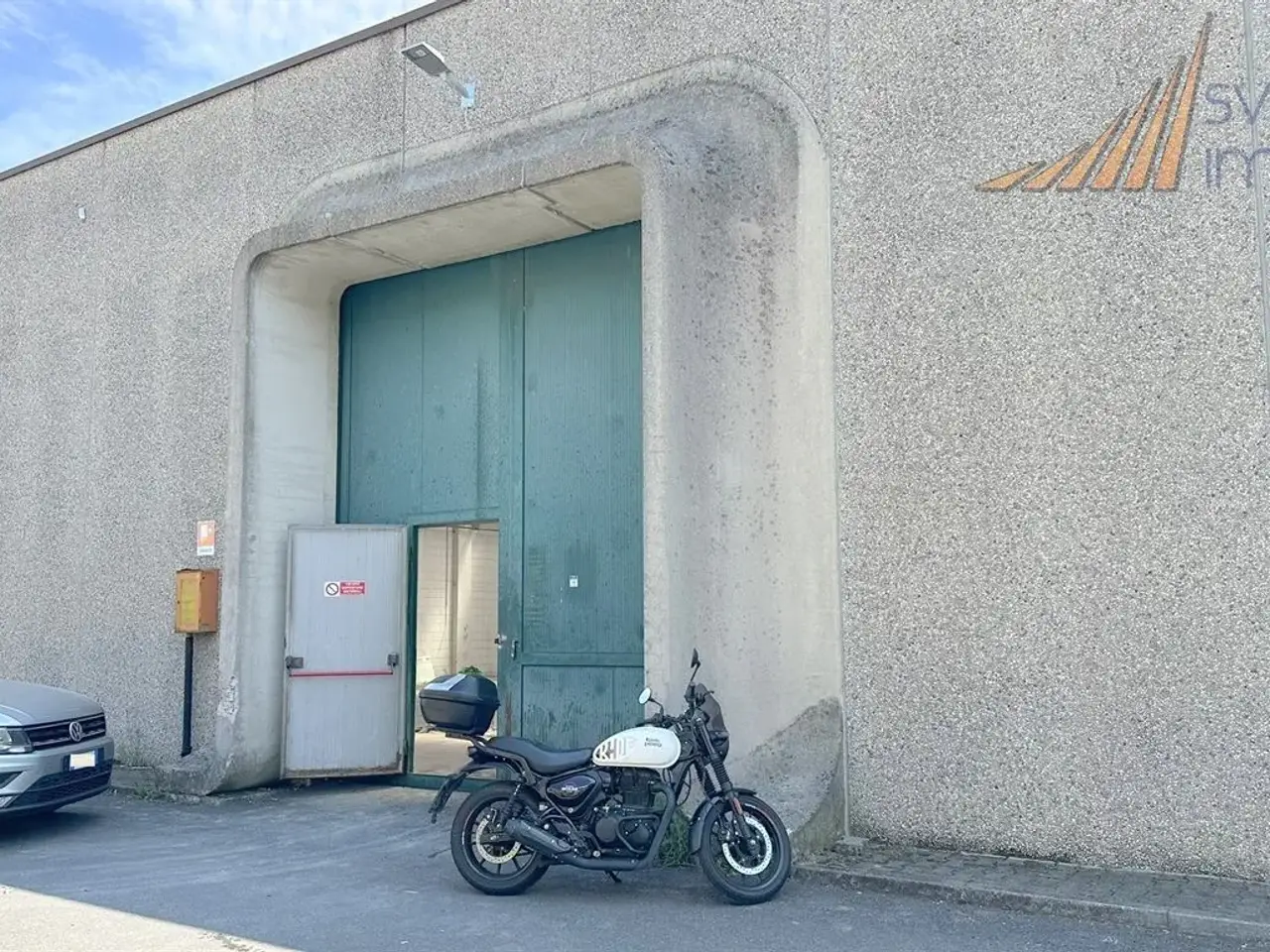 Capannone in Via Monte Cervino 66, Arcore, {3} - Foto 1