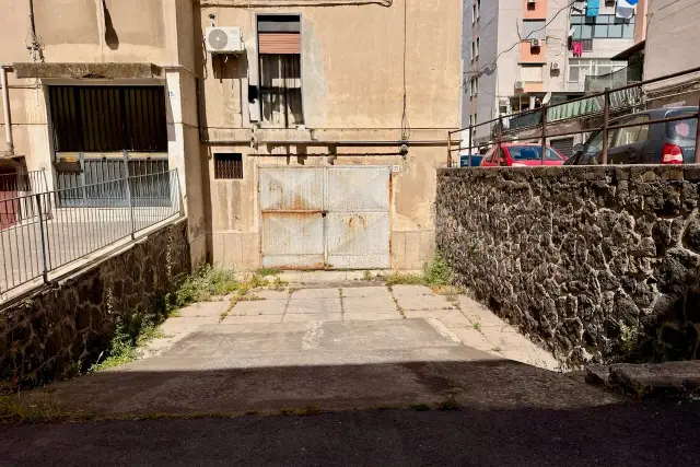 insertion image