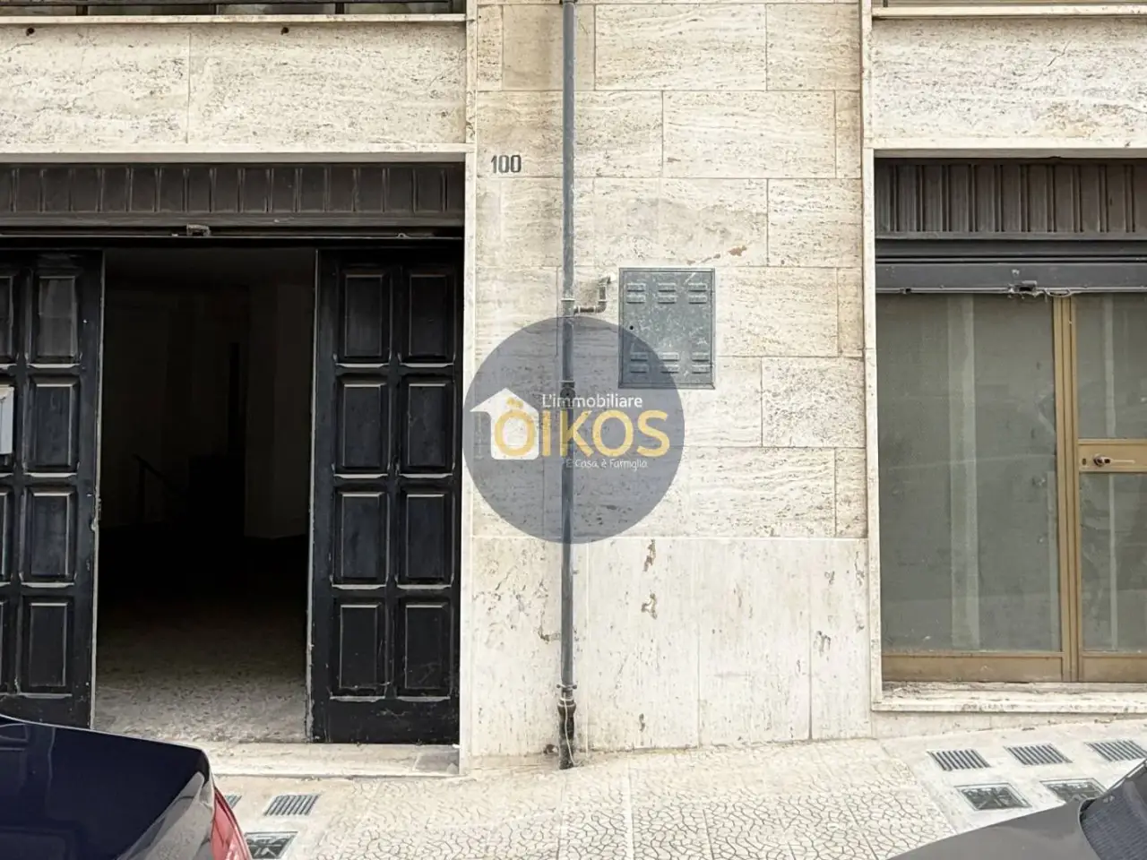 Negozio in Via Margherita di Savoia 100, Putignano, {3} - Foto 2