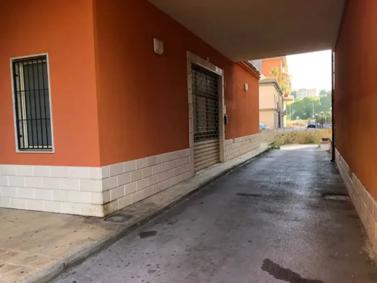 Negozio in Via Cimabue, Sn, Sn, Sn, Sn, Sn, Sn, Sn, Sn, Sn, Sn, Caltanissetta, {3} - Foto 1