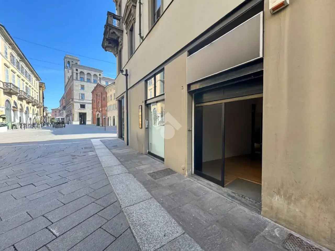 Negozio in Corso Vittorio Emanuele Secondo, Piacenza, {3} - Foto 1