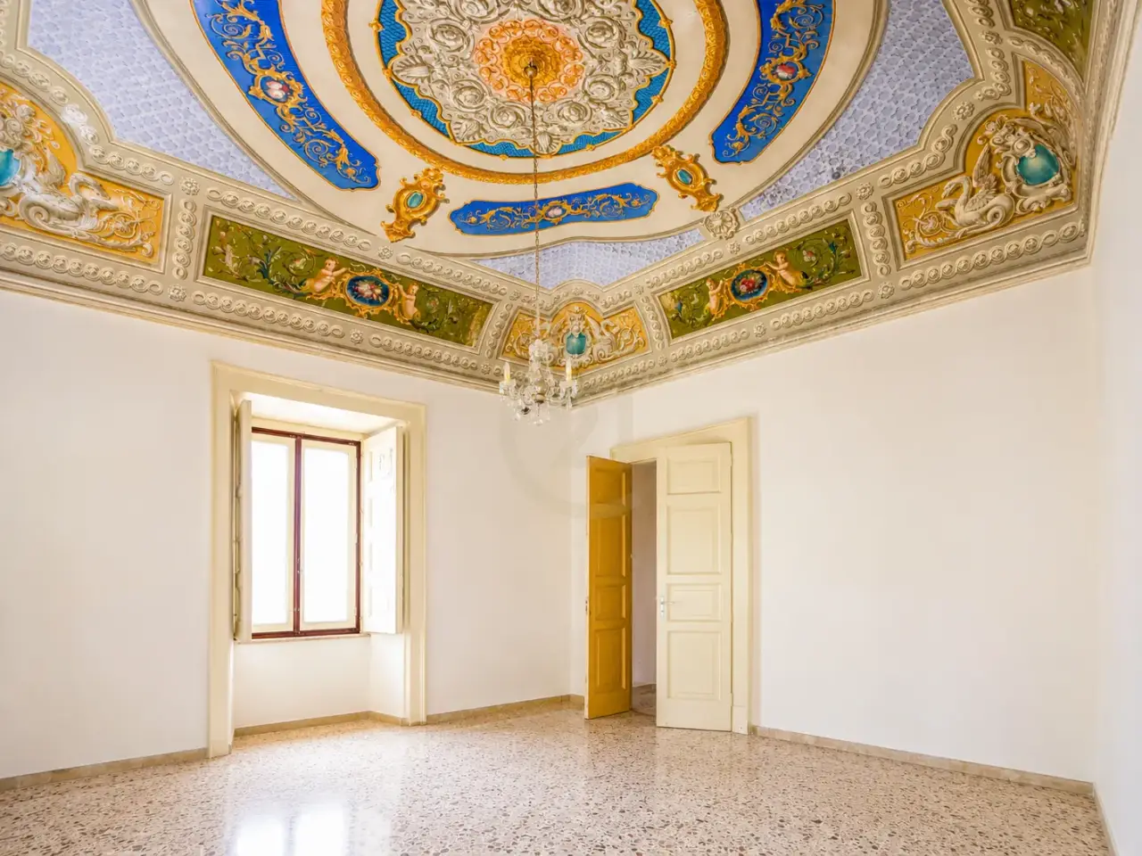 Palazzina commerciale in Via Cavour 32, Acireale, {3} - Foto 1