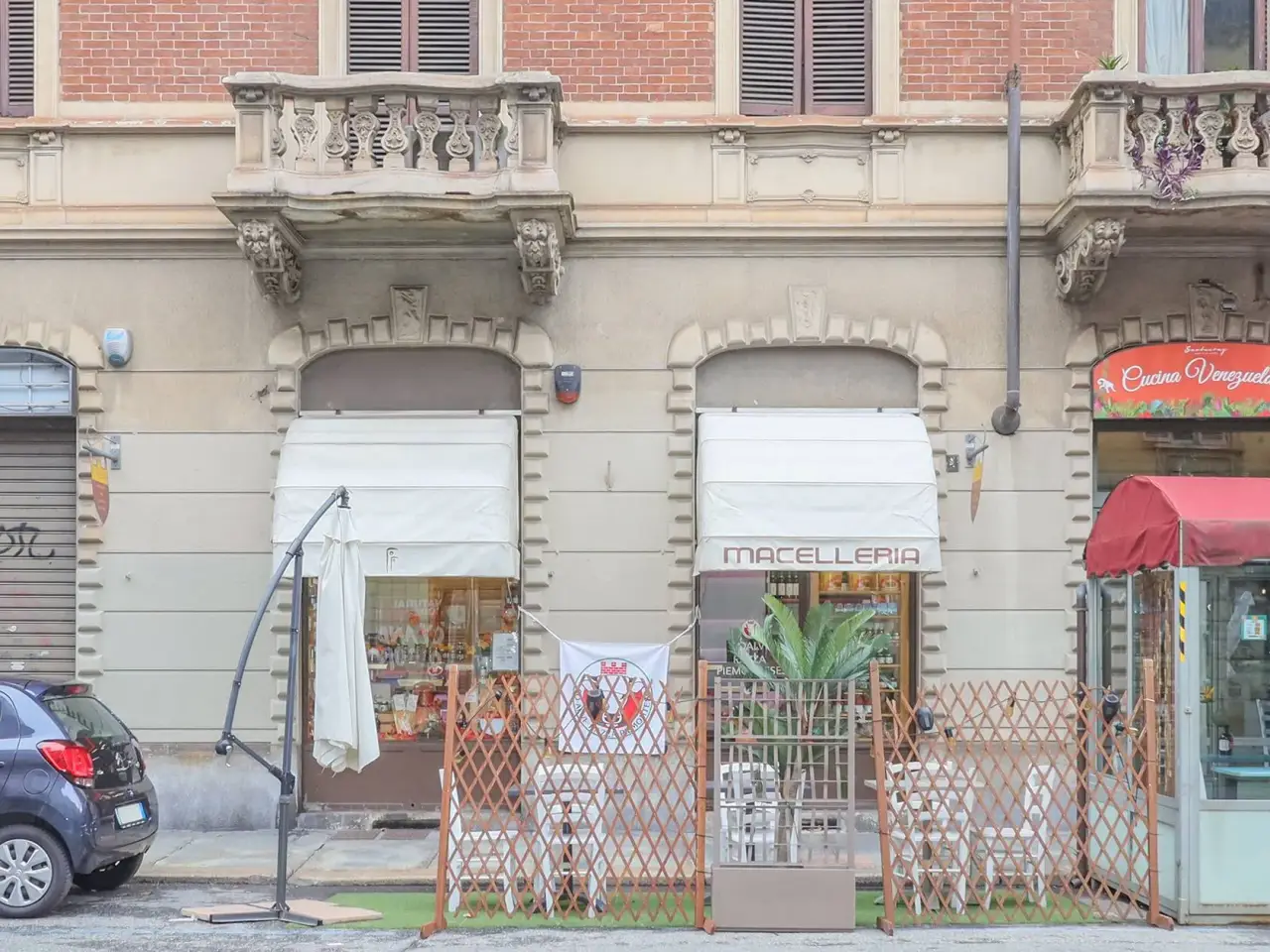 Macelleria in Via Madama Cristina, Torino, {3} - Foto 2