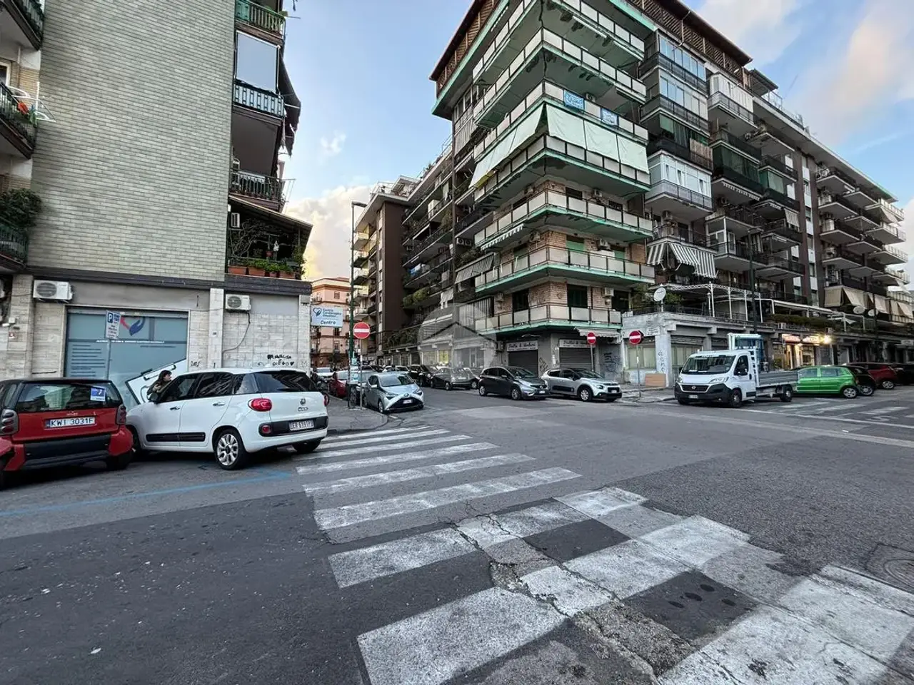 Capannone in Via Federico Persico 22, Napoli, {3} - Foto 1