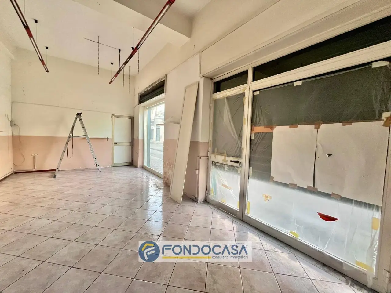 Negozio in Via Leopardi, Sant'Antimo, {3} - Foto 2