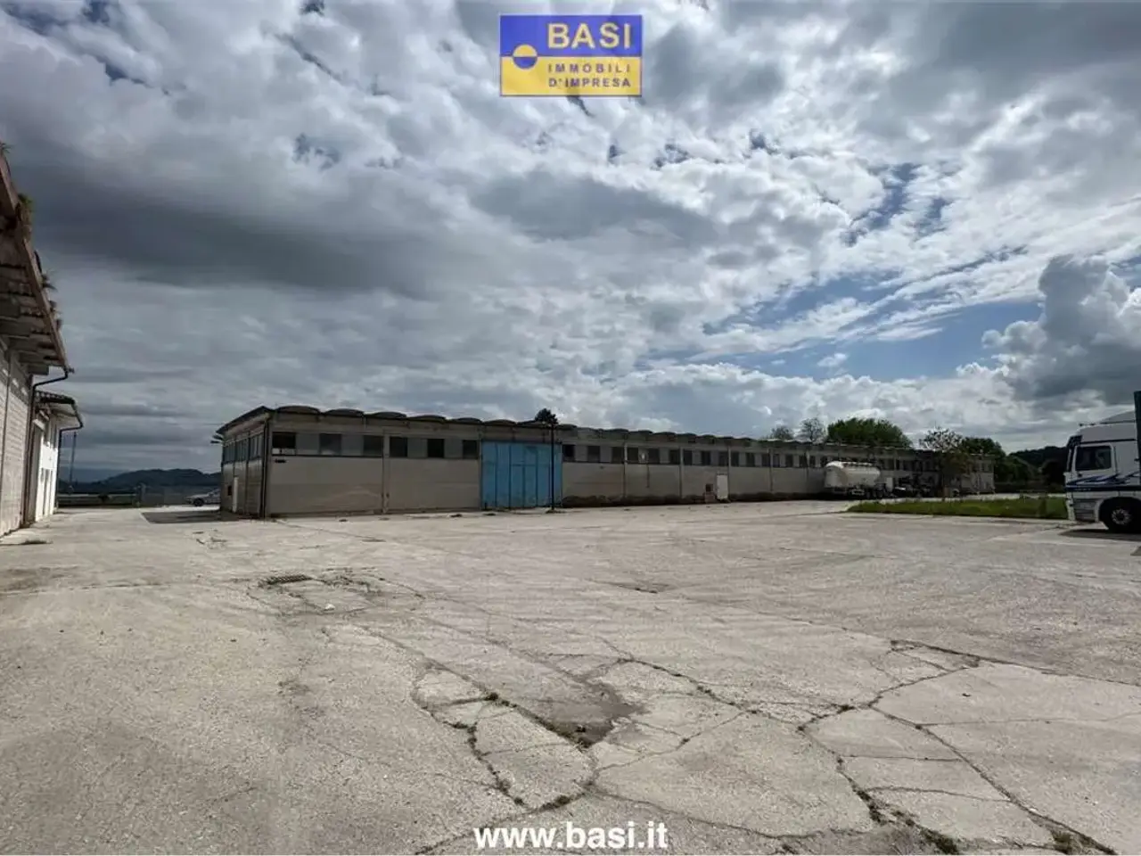 Capannone in Merlana, Pederobba, {3} - Foto 1