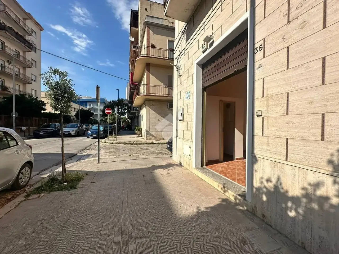 Negozio in Viale Giuseppe di Vittorio 36, Cerignola, {3} - Foto 2