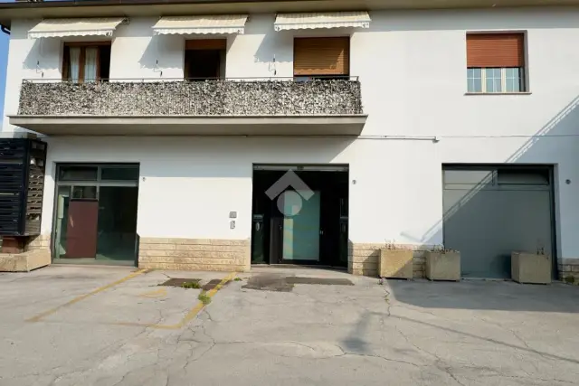 insertion image